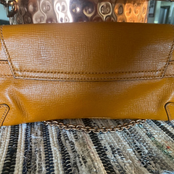 Authentic Gucci Horsebit Clutch - Picture 8 of 10